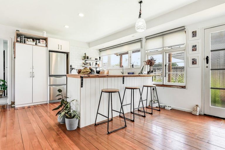 Photo of property in 22 Portal Crescent, Beerescourt, Hamilton, 3200