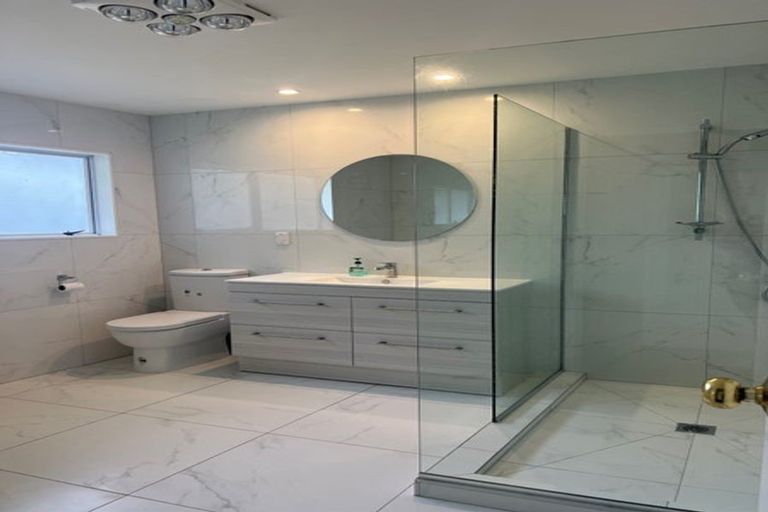 Photo of property in 1291 Old North Road, Helensville, 0875