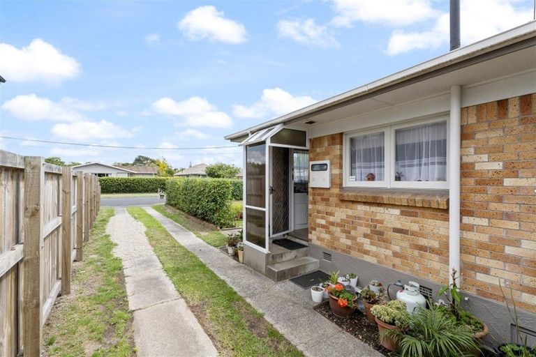 Photo of property in 2/29a East Street, Claudelands, Hamilton, 3214