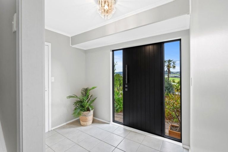 Photo of property in 37 Tanekaha Drive, Parahaki, Whangarei, 0112