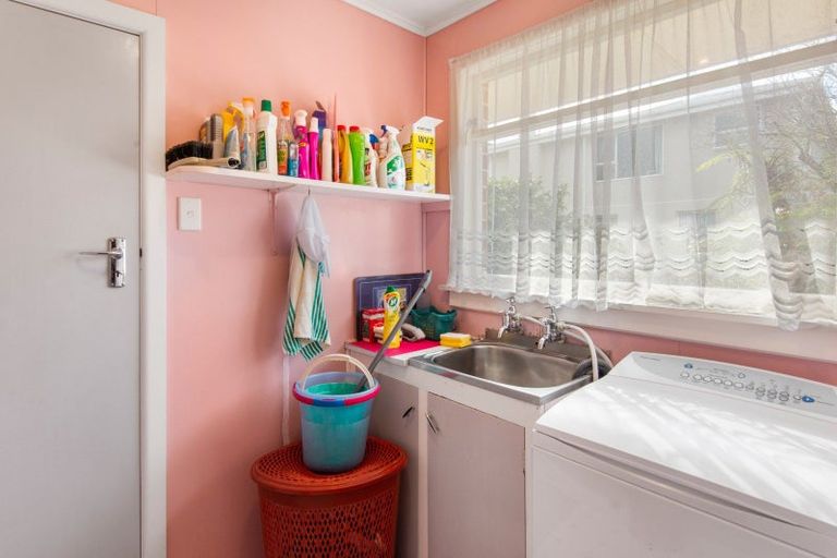 Photo of property in 21 Stuart Street, Holmes Hill, Oamaru, 9401