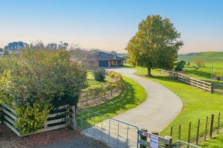 Photo of property in 242 Waring Road, Taupiri, 3791