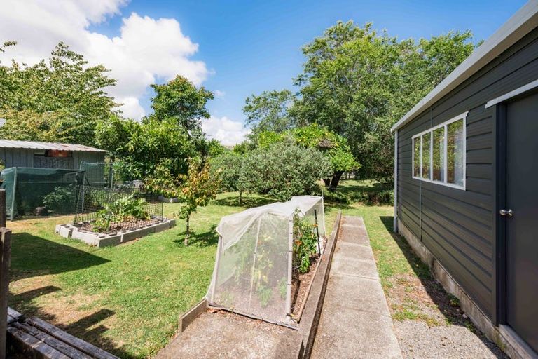 Photo of property in 118 Raumati Road, Raumati Beach, Paraparaumu, 5032