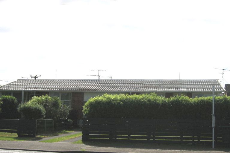 Photo of property in 1/197 Shakespeare Road, Milford, Auckland, 0620