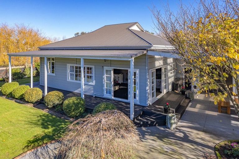 Photo of property in 21 Glenn Street, Castlecliff, Whanganui, 4501