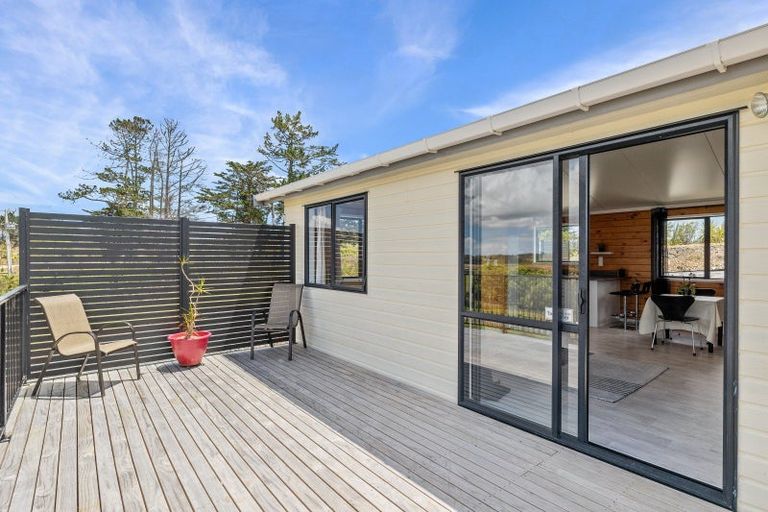 Photo of property in 2 Valley View Lane, Hakaru, 0975