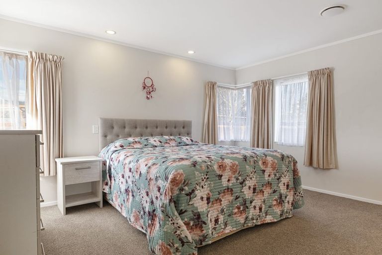 Photo of property in 94 Makarini Street, Paraparaumu, 5032