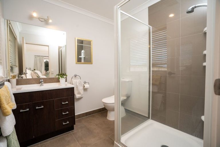 Photo of property in 2 Patterson Lane, Raumati Beach, Paraparaumu, 5032