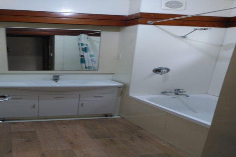 Photo of property in 51 Chaytor Street, Karori, Wellington, 6012