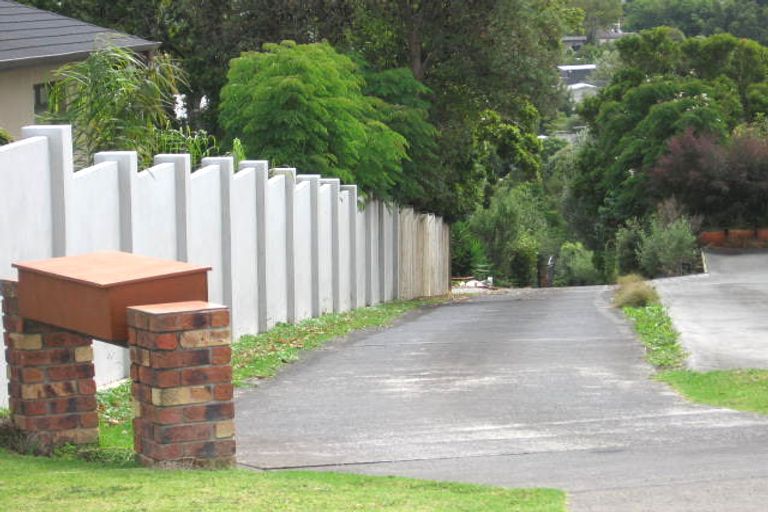 Photo of property in 55c Park Rise, Campbells Bay, Auckland, 0630