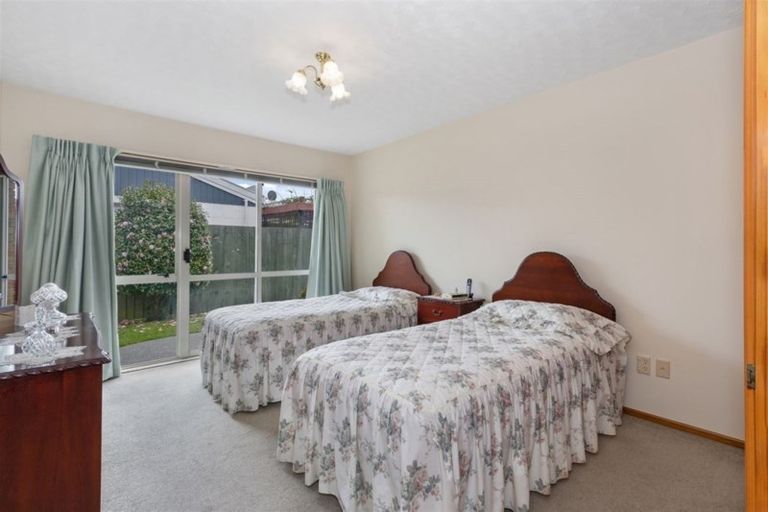 Photo of property in 37b Highsted Road, Bishopdale, Christchurch, 8053