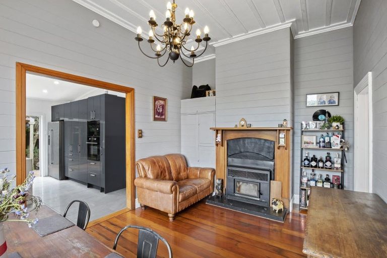 Photo of property in 13 Norfolk Rise, Waiuku, 2123