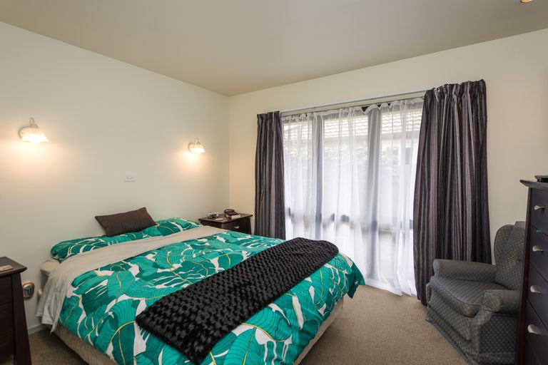 Photo of property in 90 Proctor Street, Papanui, Christchurch, 8053