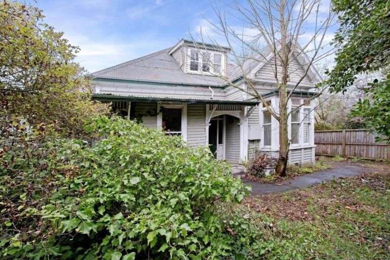 Photo of property in 72 Innes Road, St Albans, Christchurch, 8052