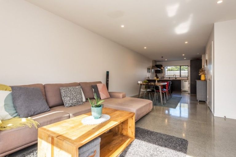 Photo of property in 3/40 Geraldine Street, Edgeware, Christchurch, 8013