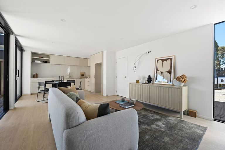 Photo of property in 16 Ridout Street, Maeroa, Hamilton, 3200