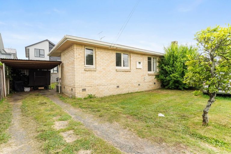 Photo of property in 1 Inverness Avenue, Hamilton East, Hamilton, 3216