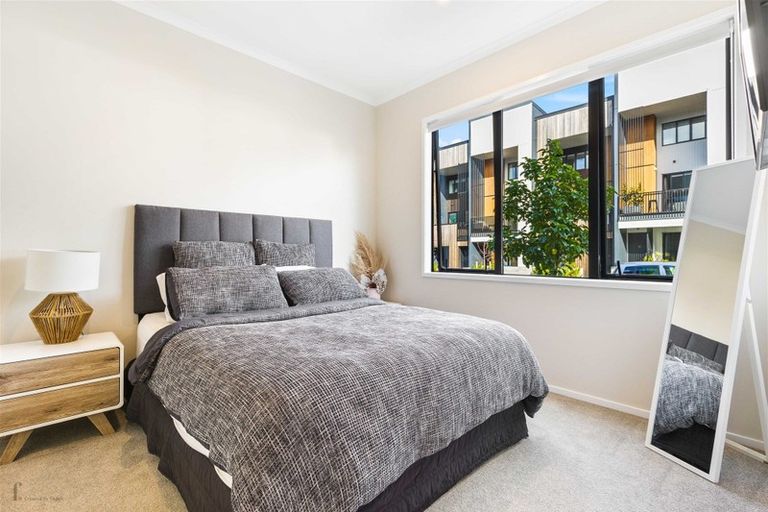 Photo of property in 50 Rangihina Road, Hobsonville, Auckland, 0616