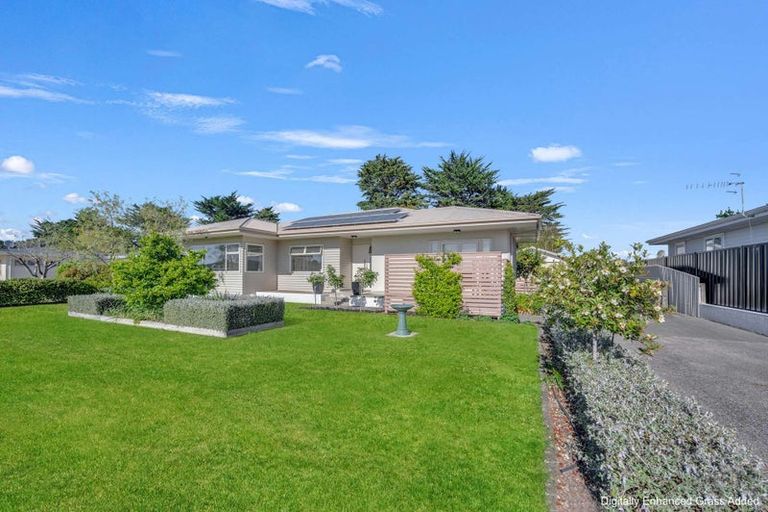 Photo of property in 16 Alamein Crescent, Onekawa, Napier, 4110