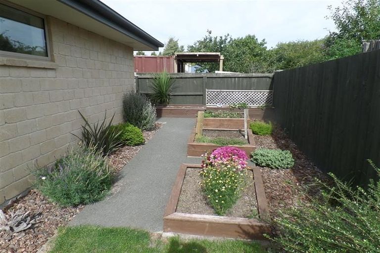 Photo of property in 8b Bute Street, Woolston, Christchurch, 8062