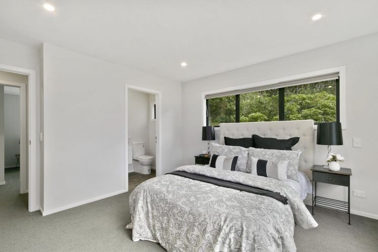 Photo of property in 38 Sunny Grove, Wainuiomata, Lower Hutt, 5014