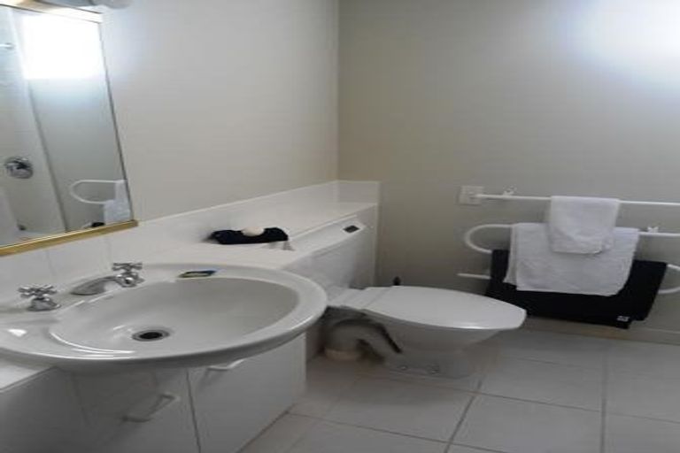 Photo of property in 20u5 Thompson Street, Mount Cook, Wellington, 6011