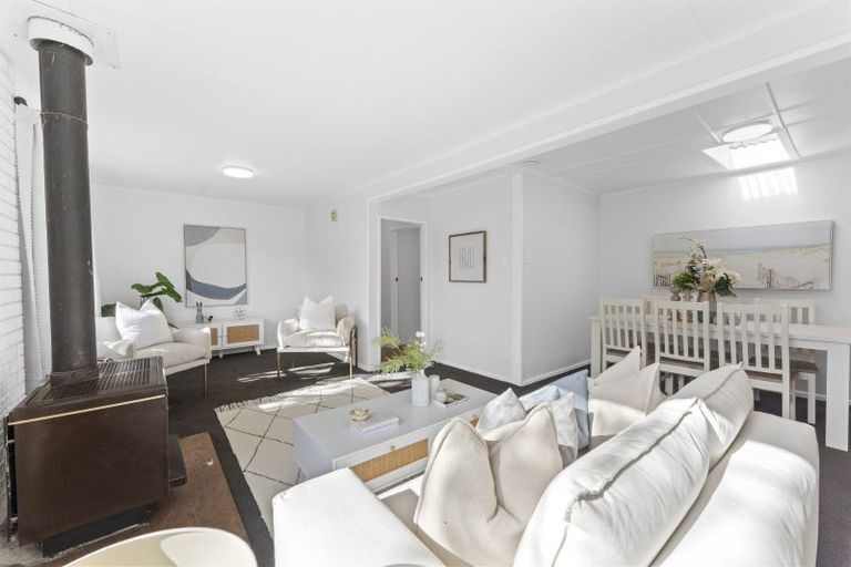 Photo of property in 46b Te Rauparaha Street, Otaki, 5512