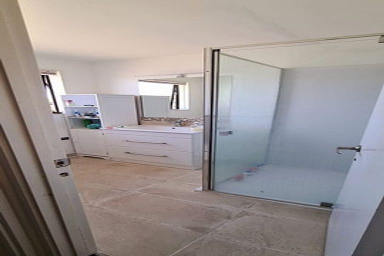 Photo of property in 31 Tyrone Street, Belfast, Christchurch, 8051