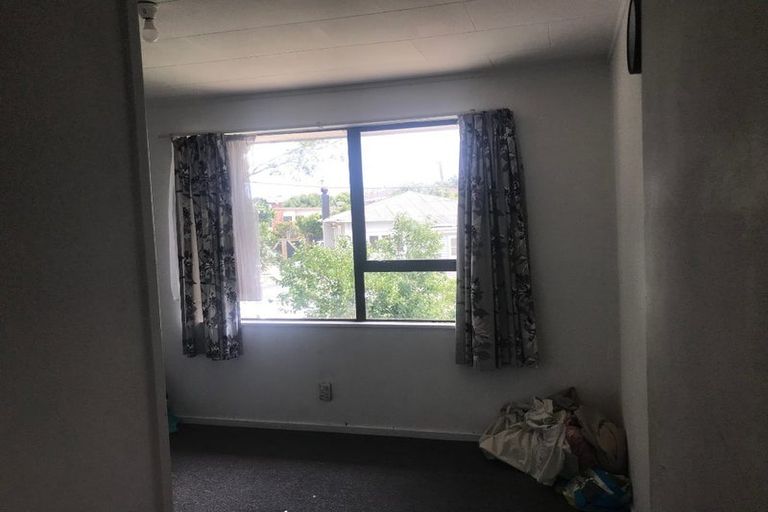 Photo of property in 4a Churchill Avenue, Manurewa, Auckland, 2102