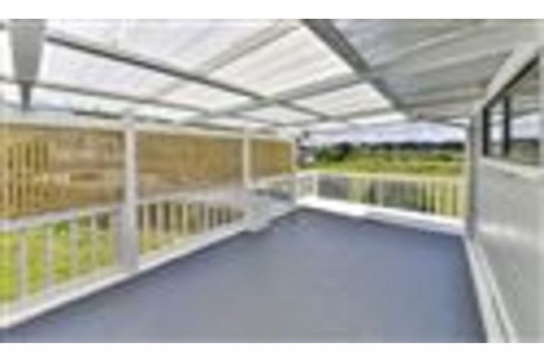 Photo of property in 16 Beaufort Place, Papatoetoe, Auckland, 2025