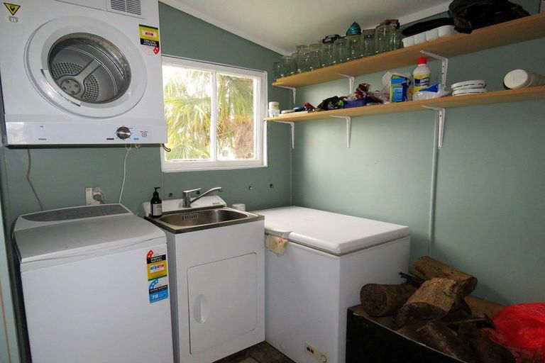 Photo of property in 84 Romilly Street, Westport, 7825