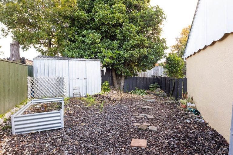 Photo of property in 879 Main Street, Roslyn, Palmerston North, 4414