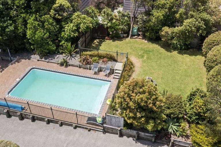 Photo of property in 5/102 Greenhithe Road, Greenhithe, Auckland, 0632