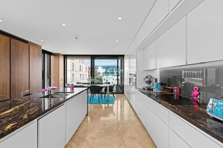 Photo of property in 202/69 Armagh Street, Christchurch Central, Christchurch, 8013