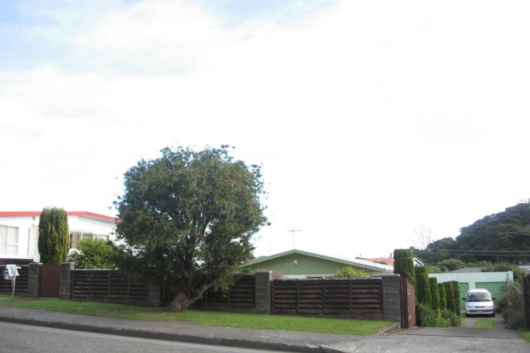 Photo of property in 27 Kaimanawa Street, Paraparaumu, 5032