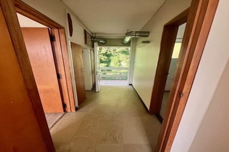 Photo of property in 1/29 Chaytor Street, Karori, Wellington, 6012
