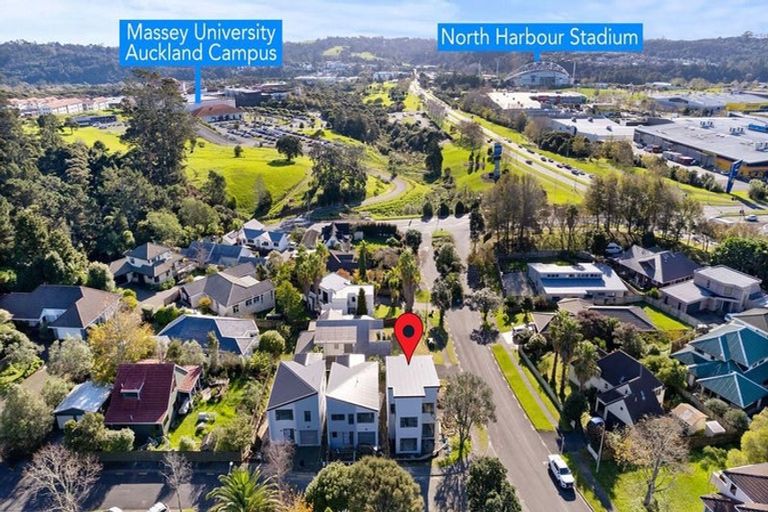 Photo of property in 13 Bushlands Park Drive, Albany, Auckland, 0632