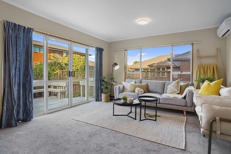 Photo of property in 94 Rattray Street, Riccarton, Christchurch, 8041