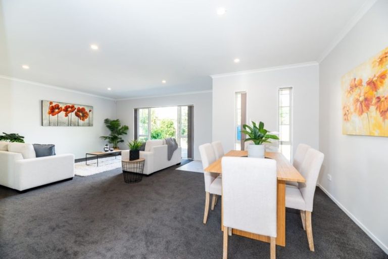 Photo of property in 12 Glenpark Place, Favona, Auckland, 2024