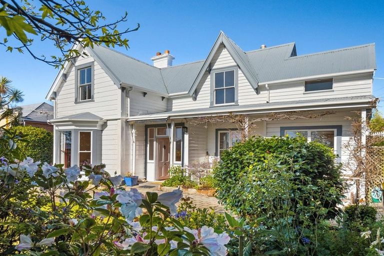Photo of property in 4 Grant Street, Dunedin Central, Dunedin, 9016