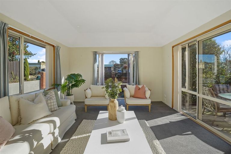 Photo of property in 106 Saint Martins Road, Saint Martins, Christchurch, 8022