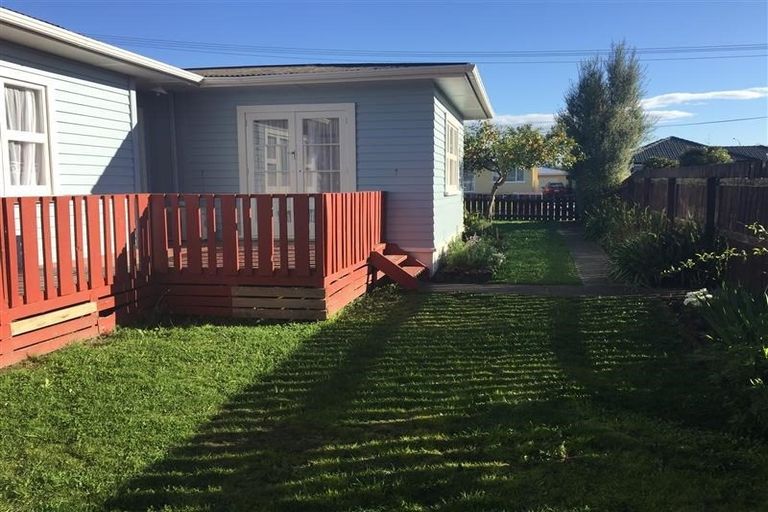 Photo of property in 1/27 Manson Avenue, Stoke, Nelson, 7011
