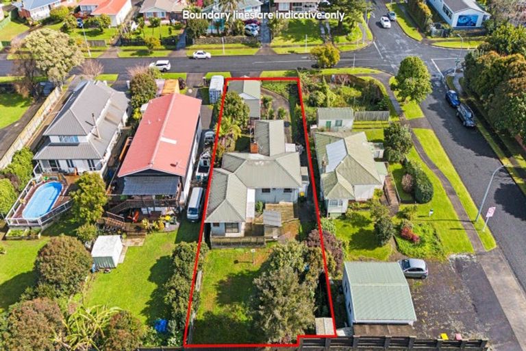 Photo of property in 28 Evans Road, Weymouth, Auckland, 2103