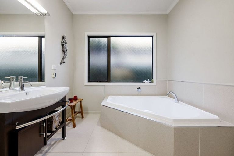 Photo of property in 4a Queen Street, Cambridge, 3434