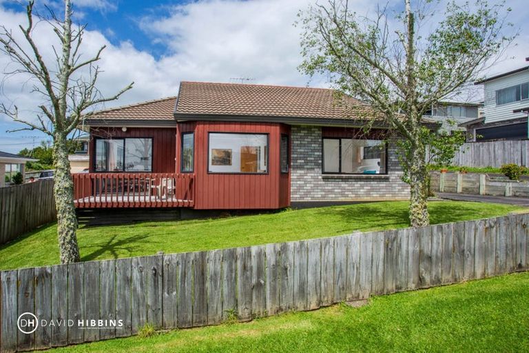 Photo of property in 1/12 Anne Road, Hillcrest, Auckland, 0627