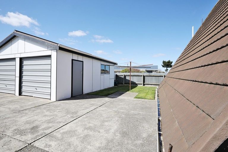 Photo of property in 38 Brown Street, Strathern, Invercargill, 9812