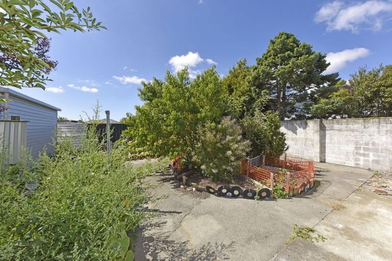 Photo of property in 4 Aldgate Street, Redwood, Christchurch, 8051