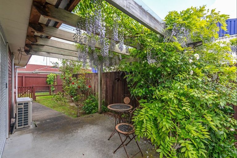 Photo of property in 6 Jubilee Court, Palmerston North, 4410