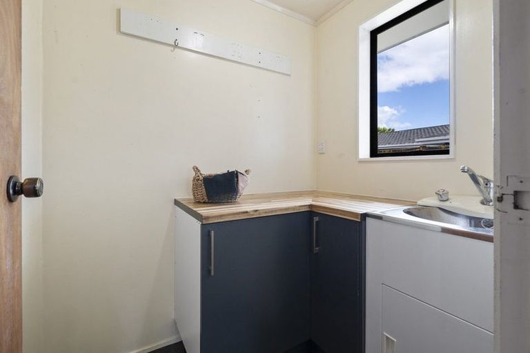 Photo of property in 3 Newland Court, Palmerston North, 4410