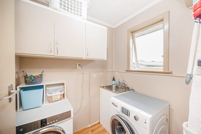 Photo of property in 36 Karamea Crescent, Kelvin Grove, Palmerston North, 4414
